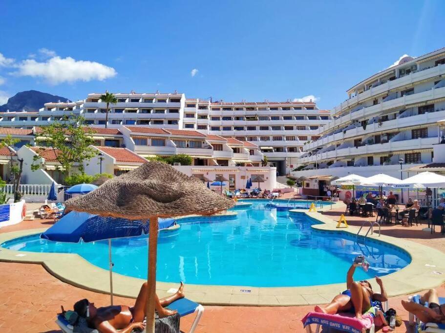 Comfortable Centrally Located * Playa Feñabe
